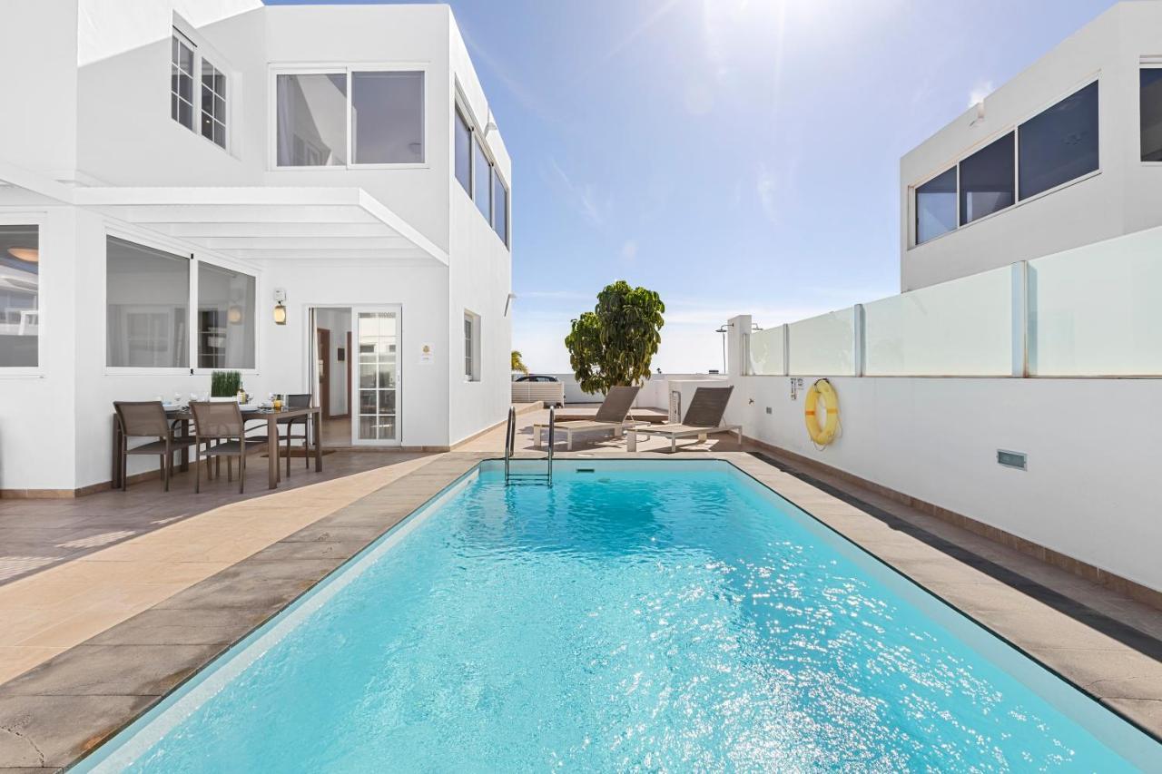 Villa Atlantica - Heated Pool In Playa Blanca Extérieur photo