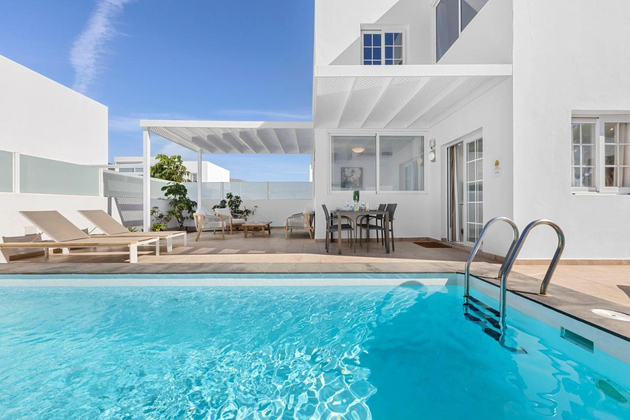 Villa Atlantica - Heated Pool In Playa Blanca Extérieur photo