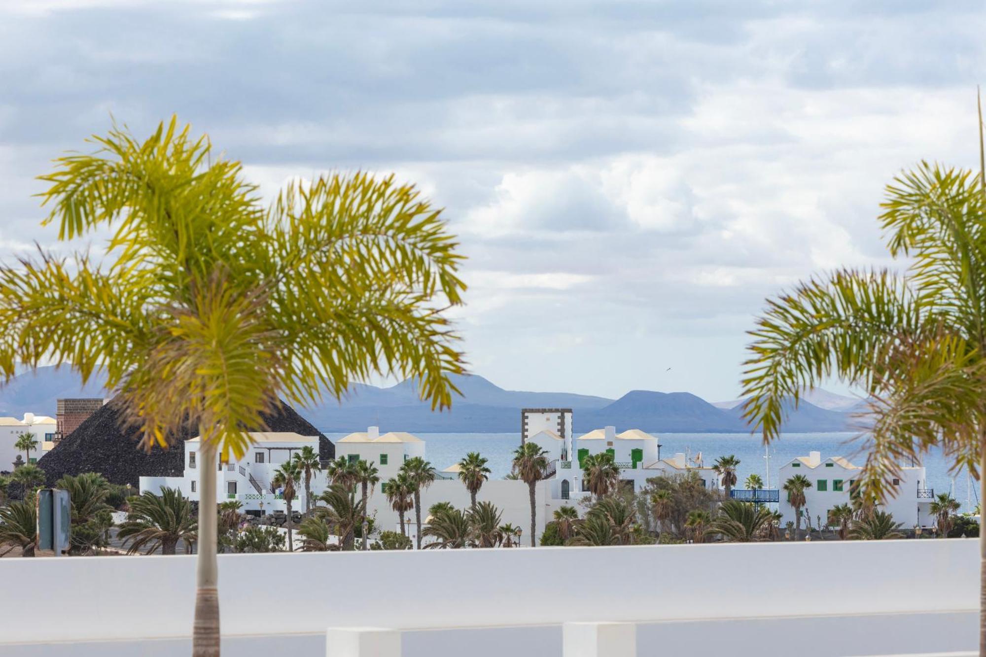 Villa Atlantica - Heated Pool In Playa Blanca Extérieur photo