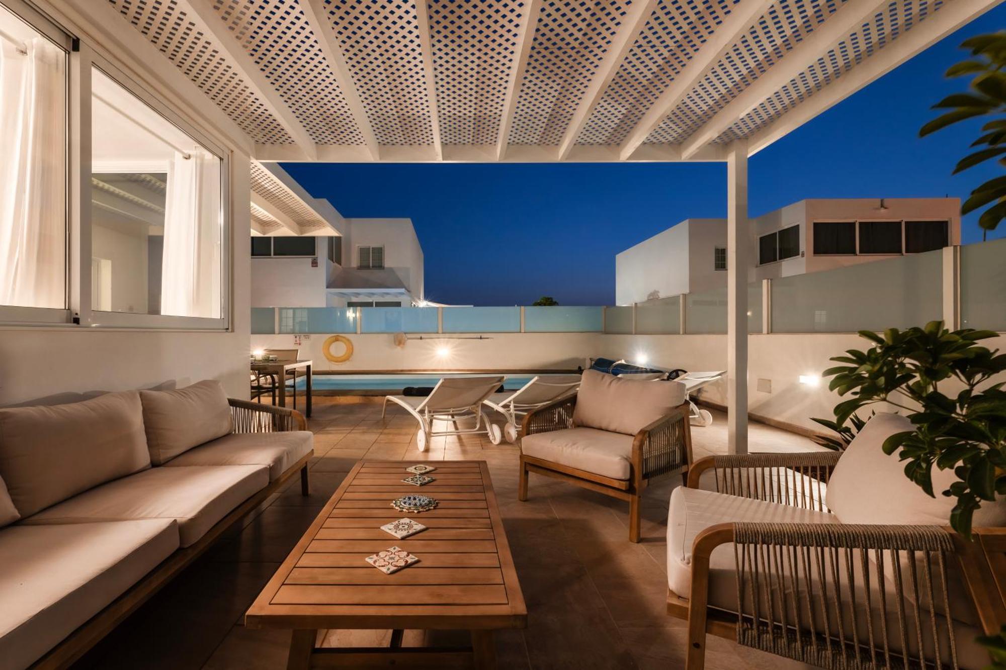 Villa Atlantica - Heated Pool In Playa Blanca Extérieur photo