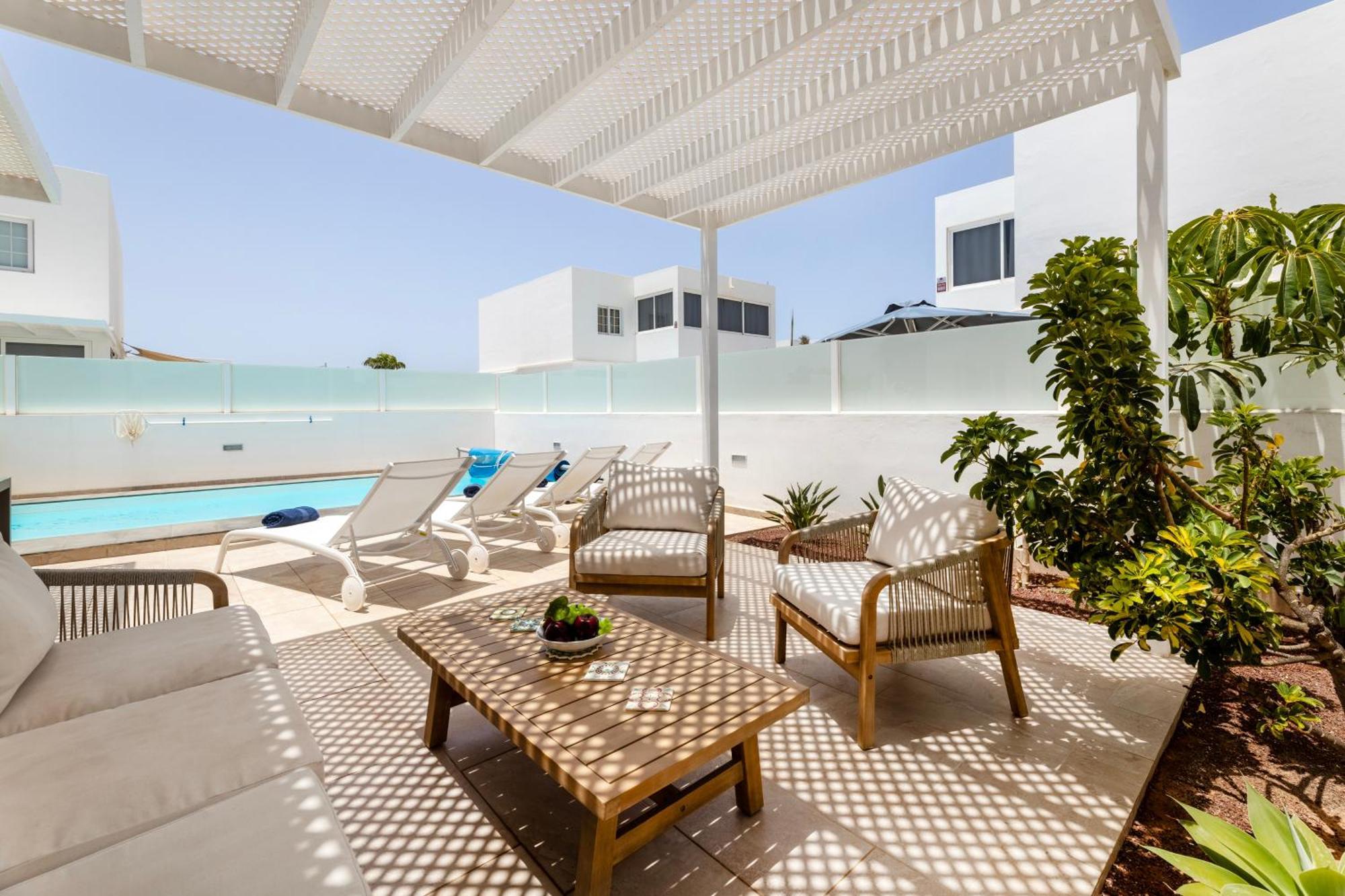 Villa Atlantica - Heated Pool In Playa Blanca Extérieur photo