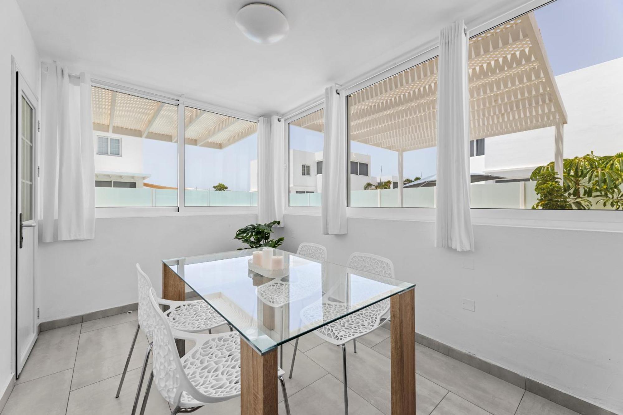 Villa Atlantica - Heated Pool In Playa Blanca Extérieur photo