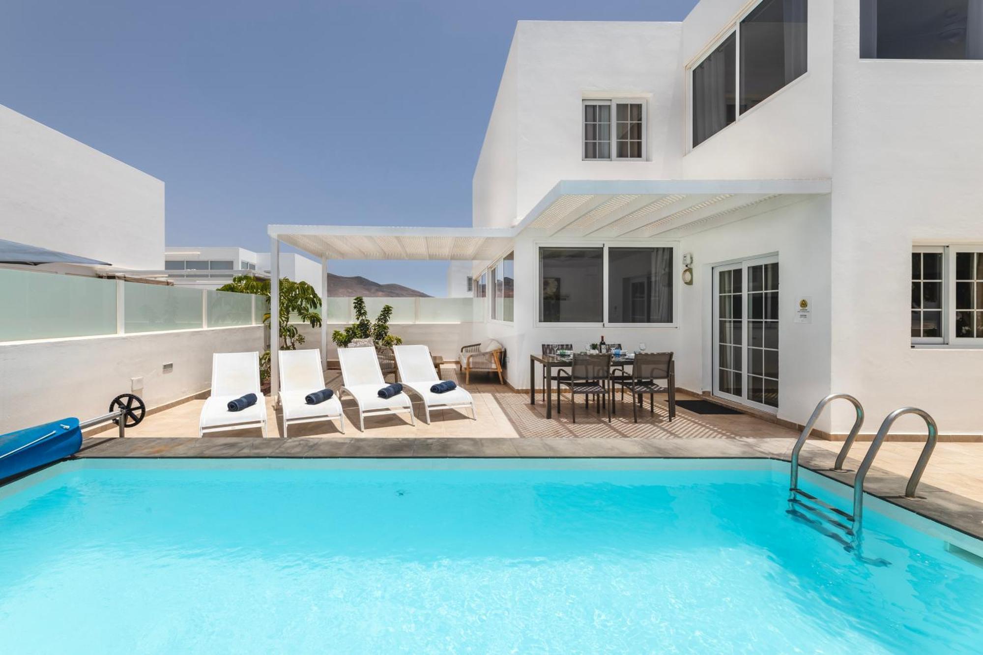 Villa Atlantica - Heated Pool In Playa Blanca Extérieur photo